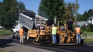 Best Driveway Grading and Leveling  in Janesville, IA